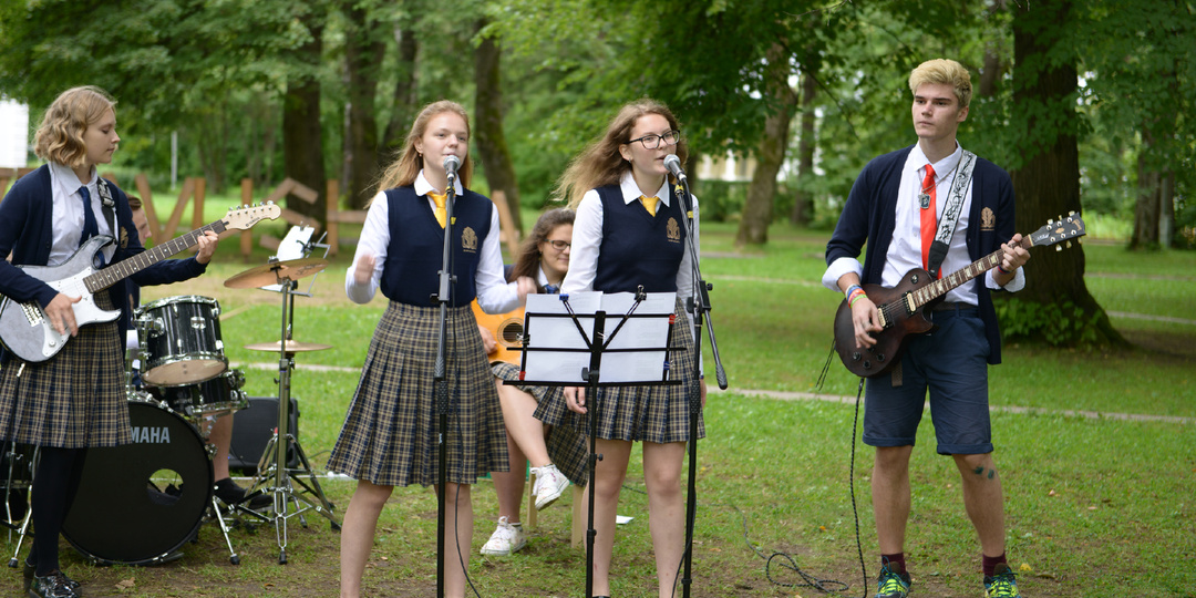 Почему частная школа в 80 км от Москвы может быть эффективнее московских лицеев?