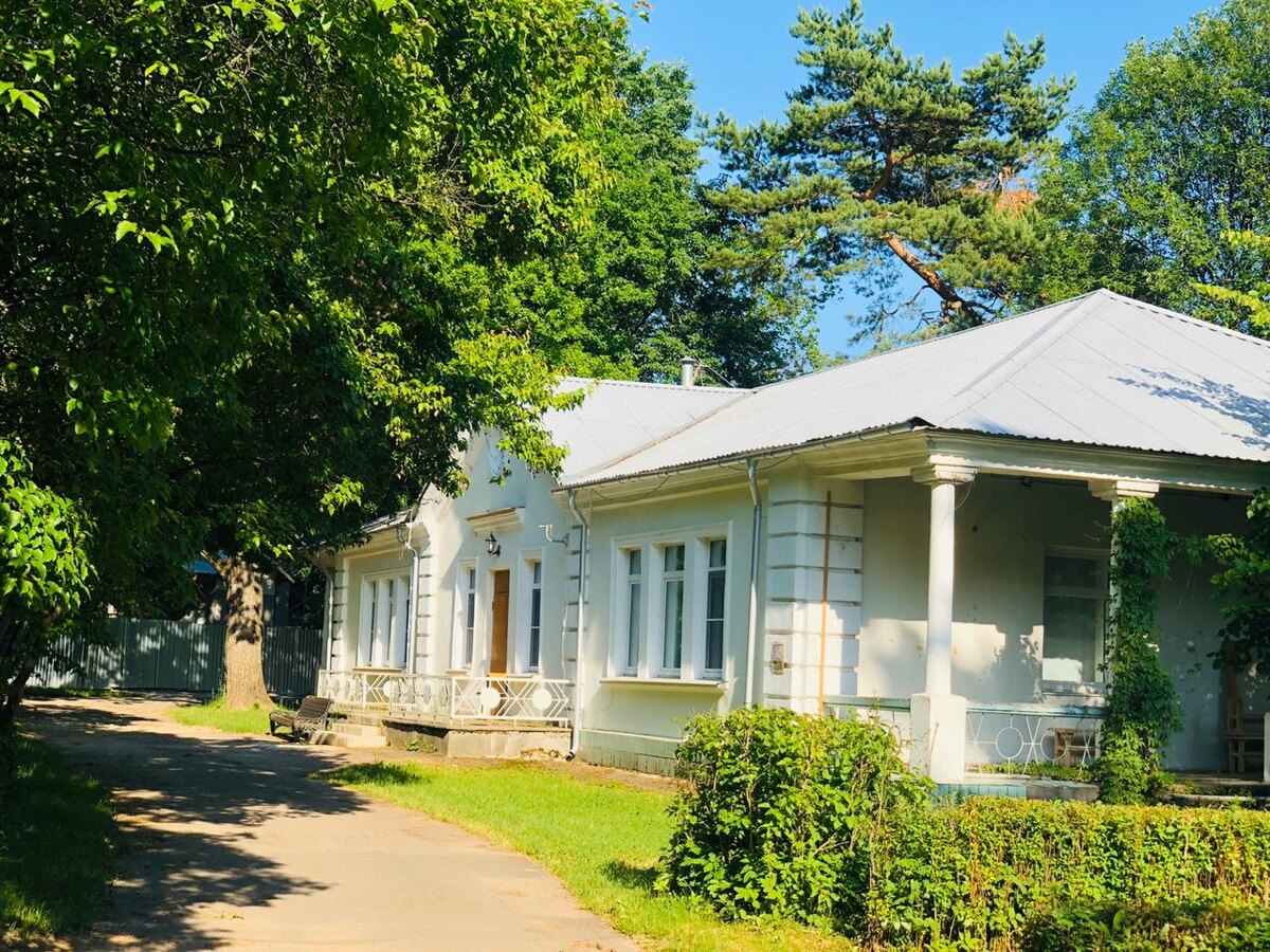 Парадоксально, но обучение, например, в Обнинске (в 80 км от МКАД) может оказаться более эффективным, чем в топовом заведении внутри Садового кольца. 