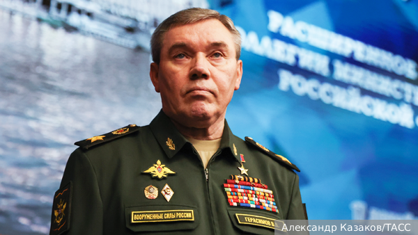     Фото: Александр Казаков/ТАСС   
 Текст: Вера Басилая