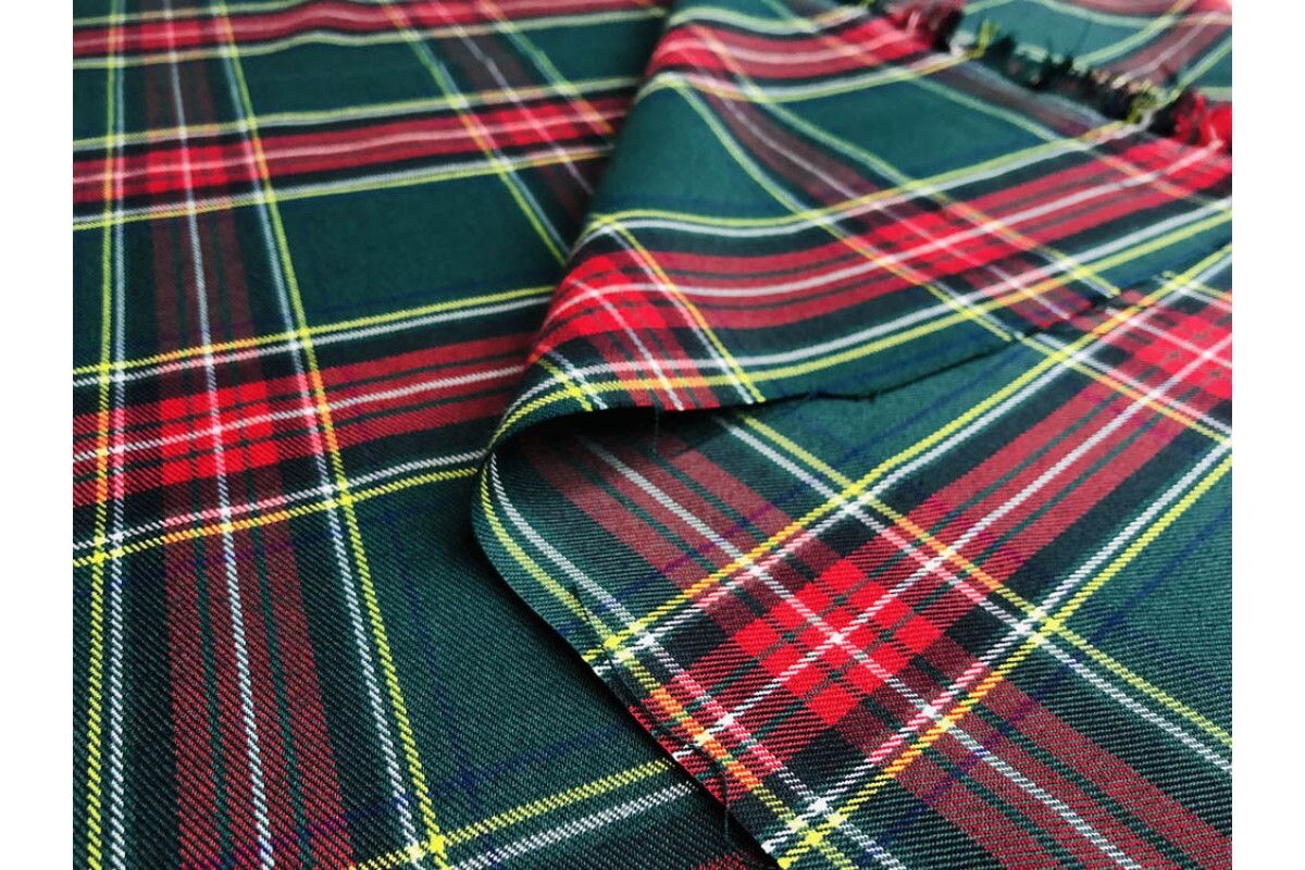 Я бы такую шила нитками бутылочно-зелëного цвета👌