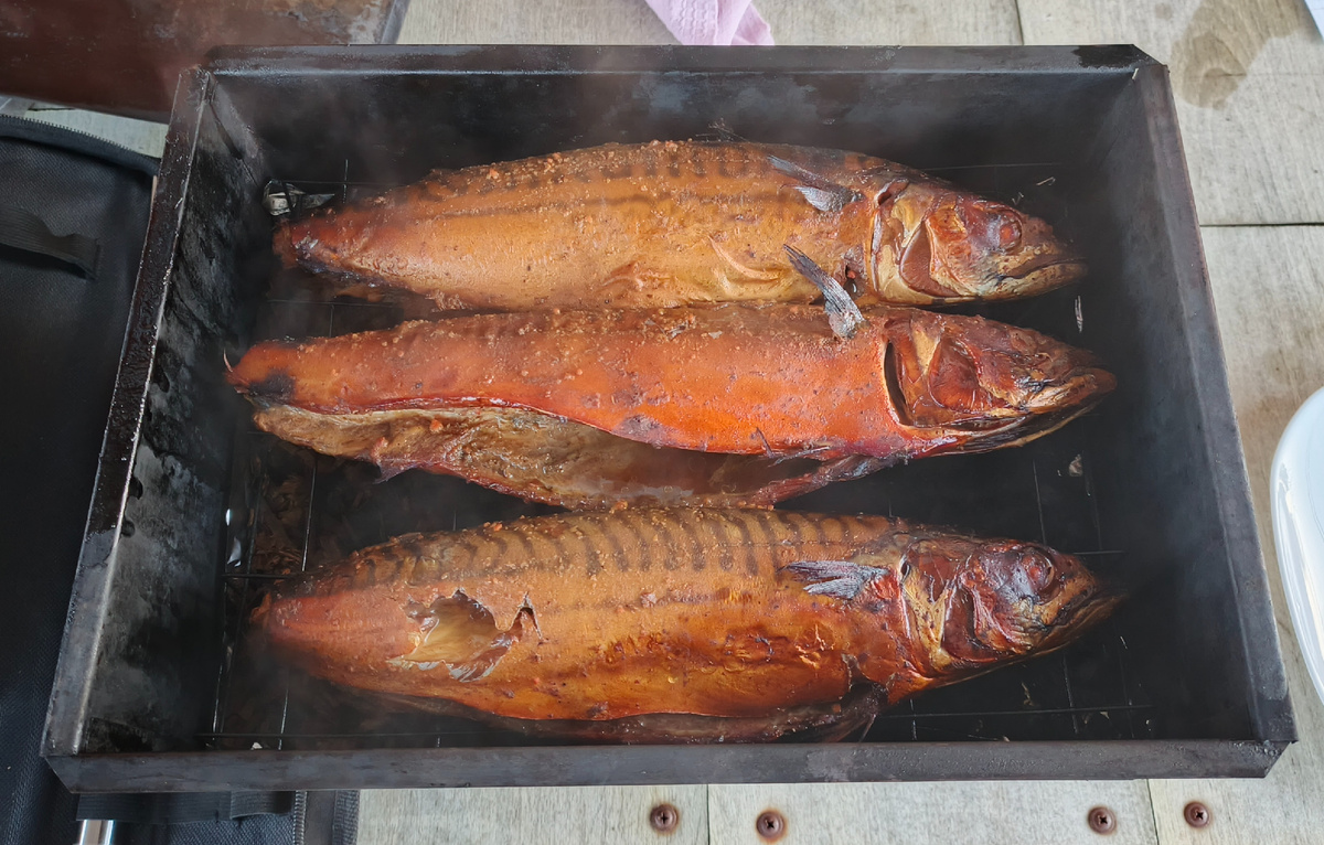Скумбрия горячего копчения