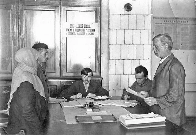 Выписки из книги ЗАГСа Жиздринского уезда при Зикеевском Волисполкоме о заключении брака за 1923 г.