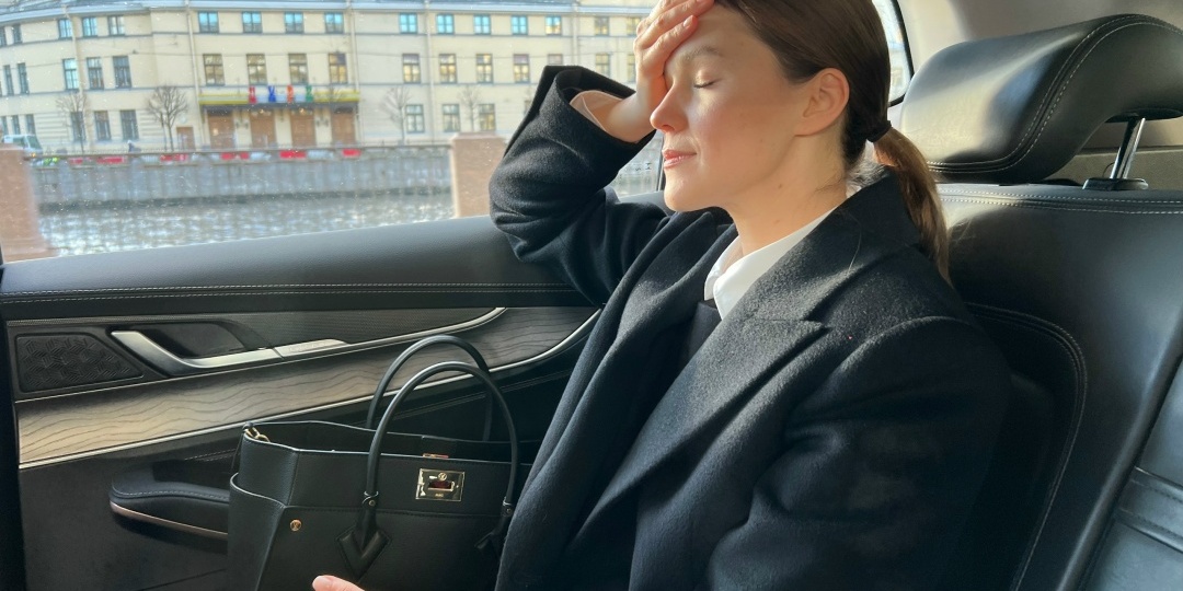 Кто платит за такси?