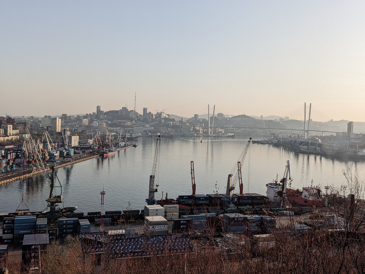 Редкое безветрие. 