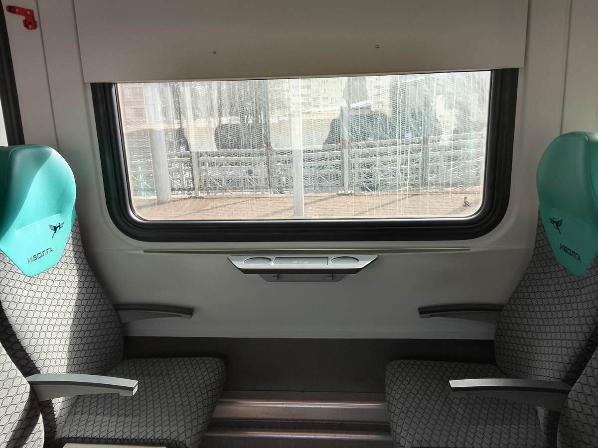 Один взгляд в окно... 