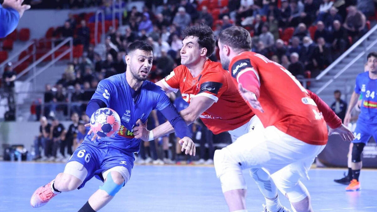    Йоав Ламброзо (№66) и его партнёры одержали неожиданную победу над Грузией