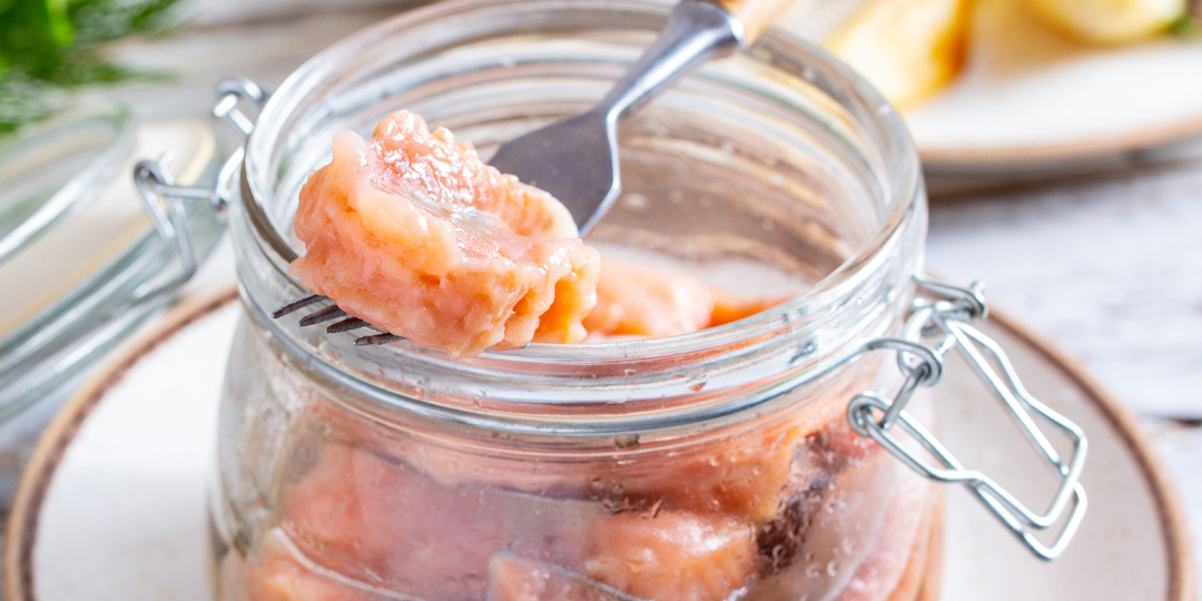 Нежная и в меру солёная: через 2 часа горбуша будет готова!