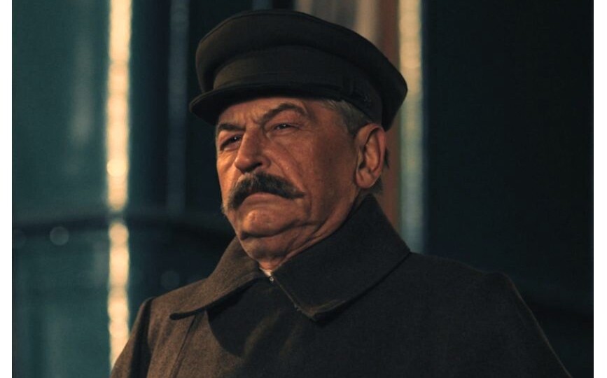 Александр Вонтов считал своей семьёй театр, а детьми - спектакли. Почему актёра коллеги часто называли АБВ