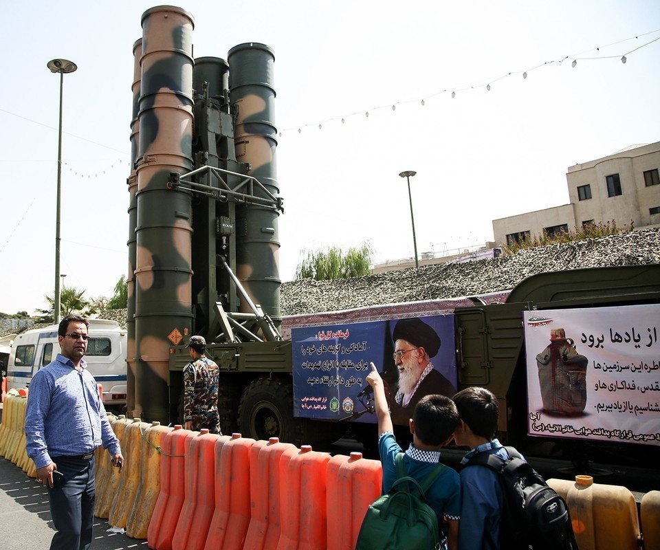    Зенитно-ракетный комплекс С-300 на выставке вооружений в Тегеране, 2017 год. Фото: Fatemeh Bahrami/Anadolu Agency/Getty Images