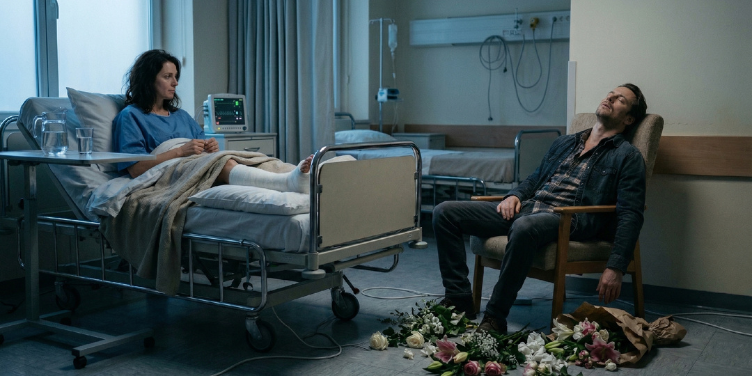 Незнакомец в больничной палате