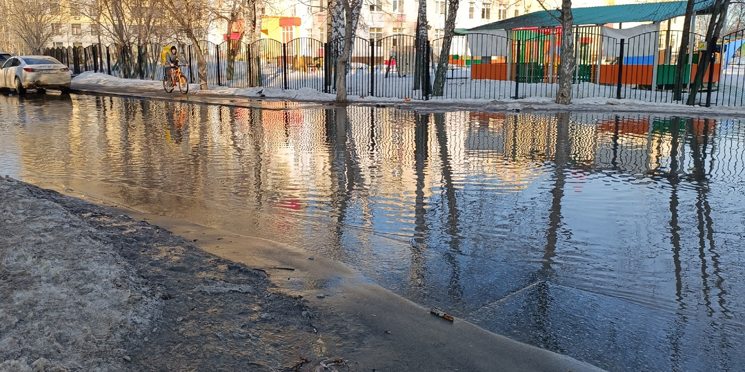 Почему каждый год весной Тюмень плывет