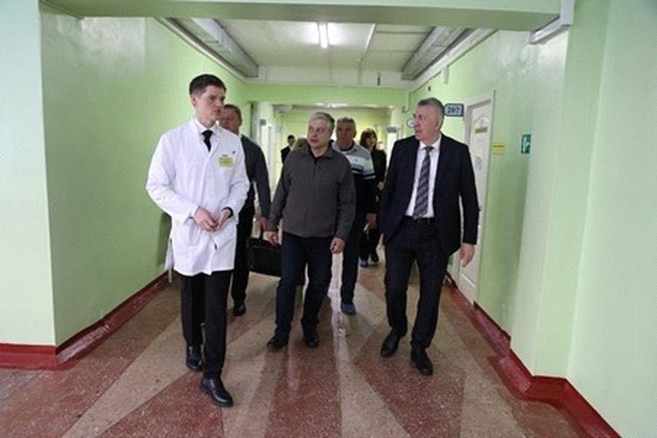    Главным «магнитом» для врачей, по мнению депутатов, остается жилье. Фото: Пресс-служба Законодательной Думы Хабаровского края