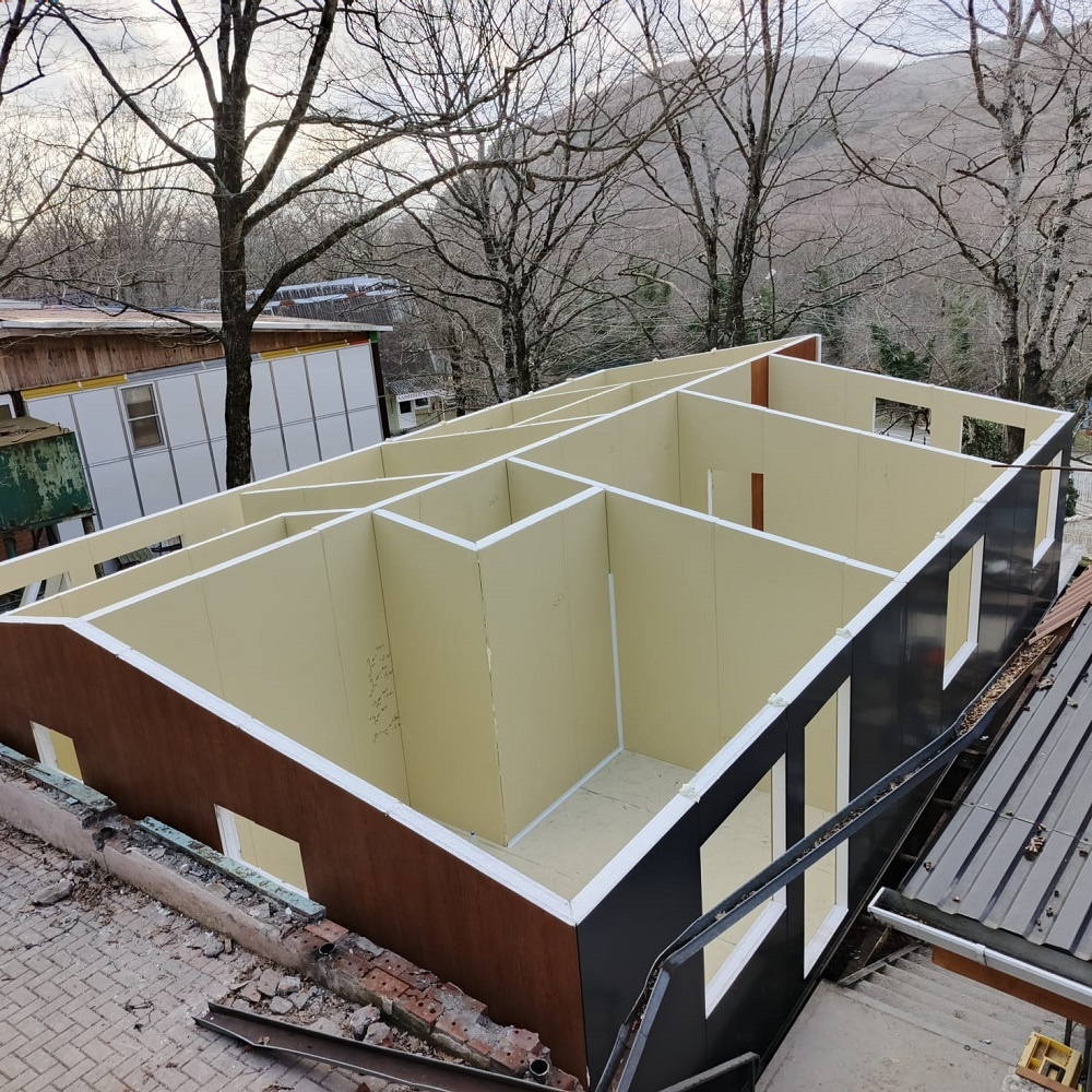 Смонтированы все стены