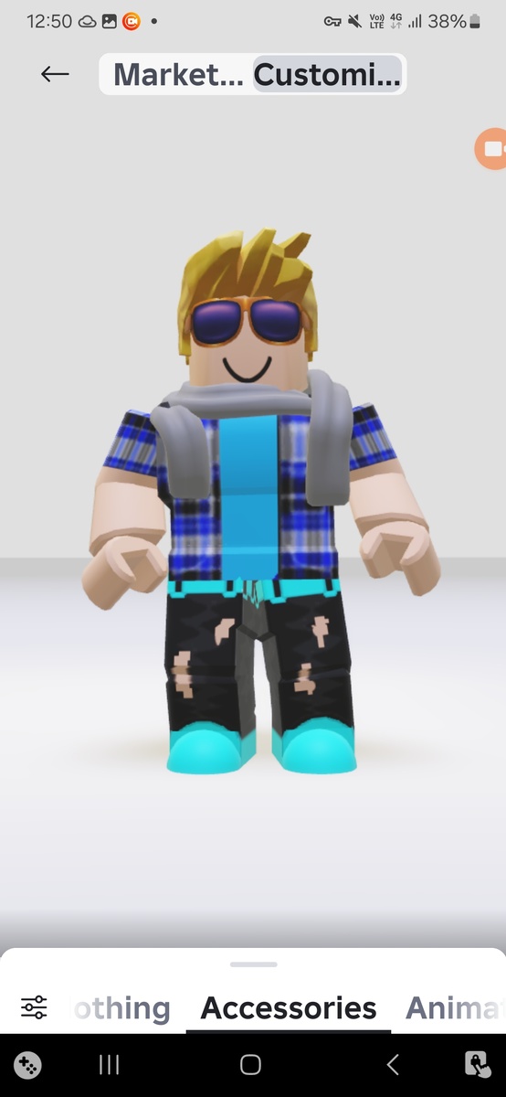 Это весенний. Сорри шарф не прогрузился