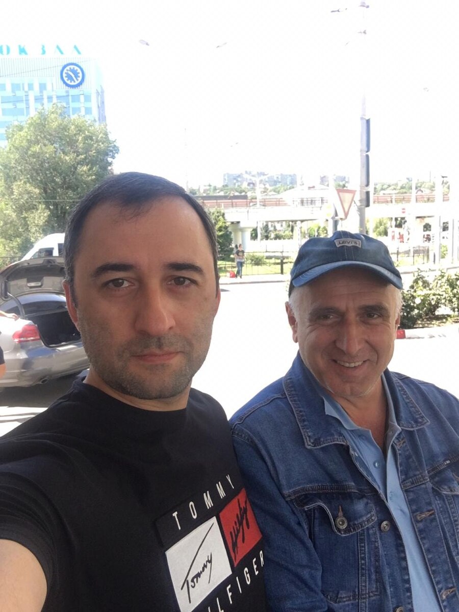 Ряд лет назад в Ростове-на-Дону. Я вместе с Ираклием Бжинава, который для меня является Другом и Братом