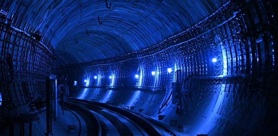     Владимир Ефимов: технологию «стена в грунте» применяют при строительстве станции метро «Луганская»