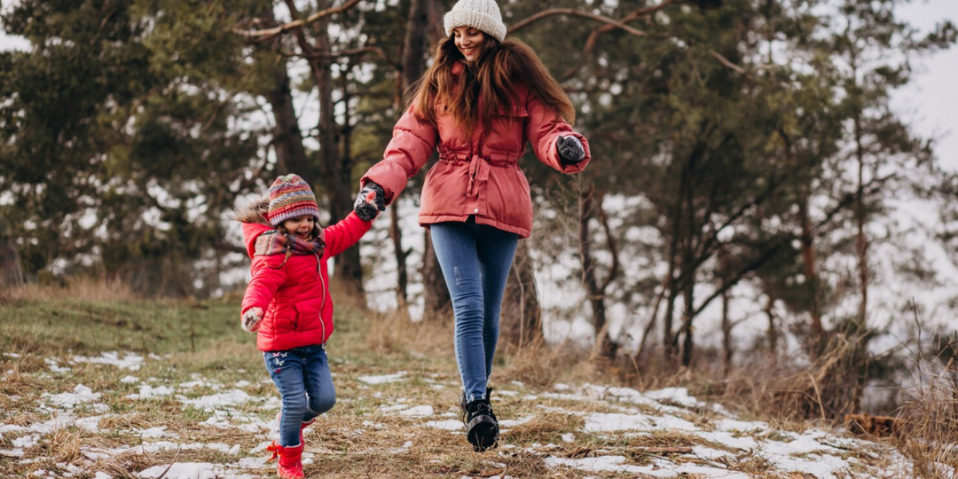 Реагенты, песок и пыль: чем мы дышим весной и как защитить ребенка