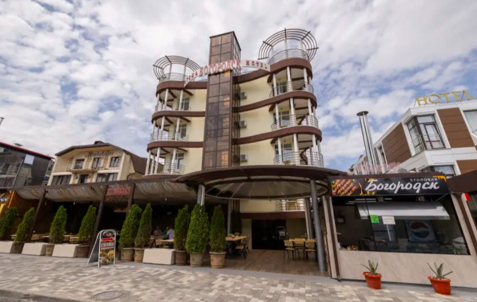 Честный обзор отеля Богородск в Адлере