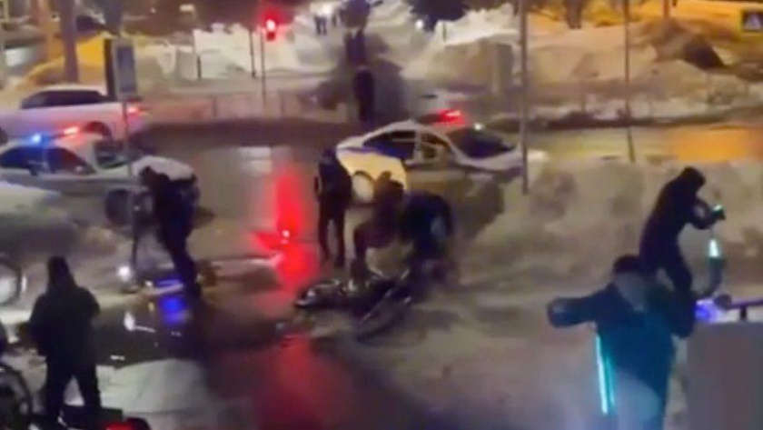    "из соцсетей"