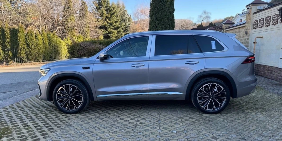 Новая Волга К50 готова, мотор 2.0 л, АКПП Aisin, 4WD, оцинковка. Сколько будет стоить?