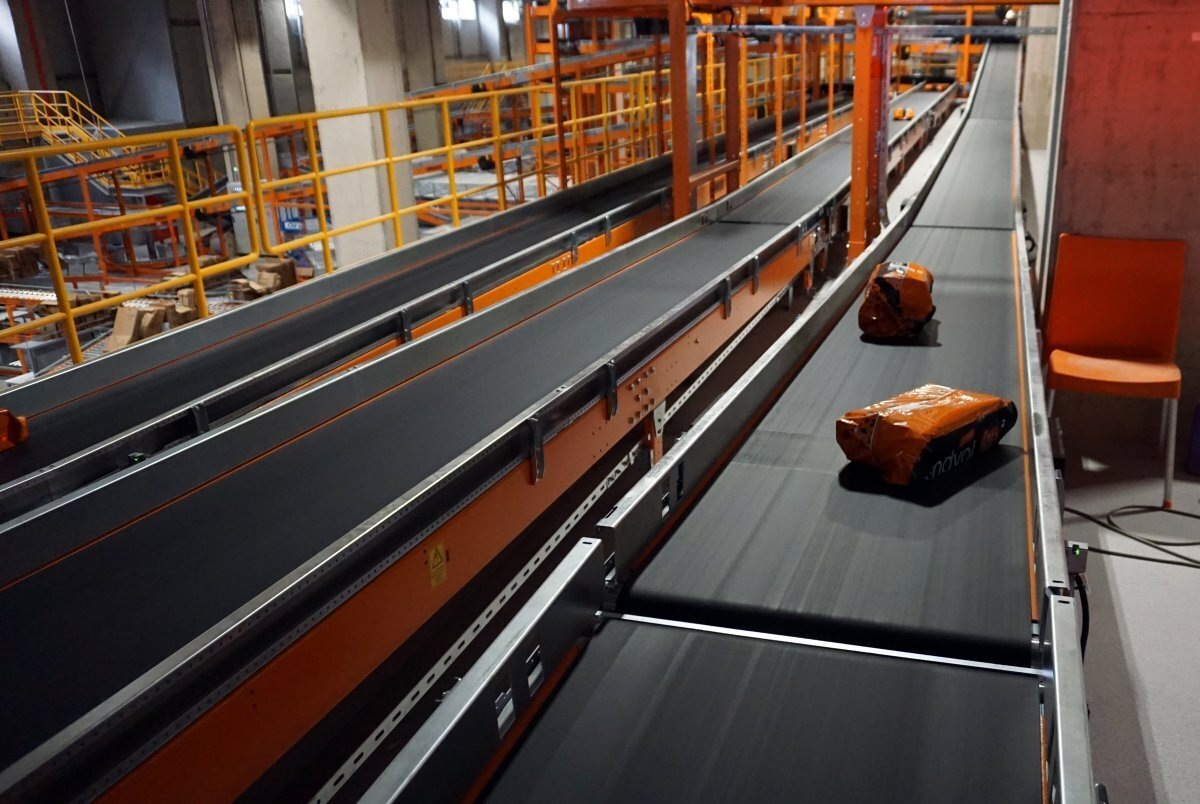 Варинат исполнения прямого ленточного конвейера