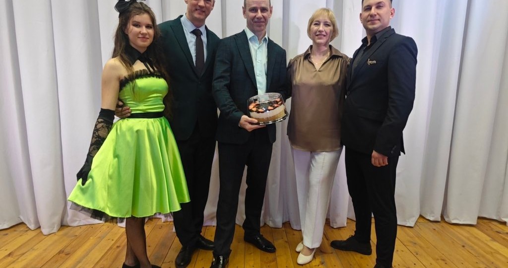 Участники шоу «Привет, Андрей!» собрали полный зал в Мальчевской