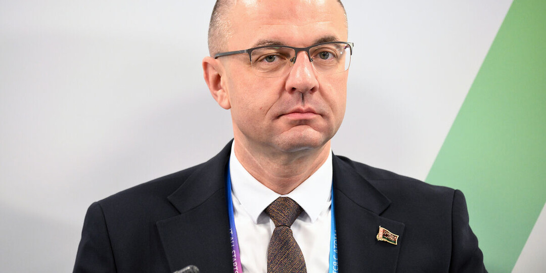 Лукашенко уволил попавшегося на взятках министра