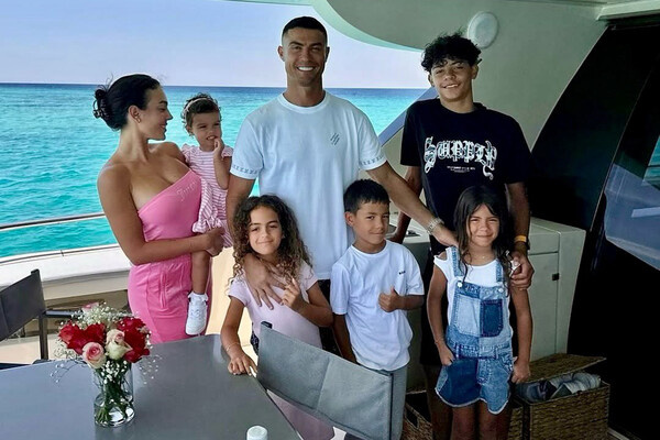 georginagio/Instagram   📷