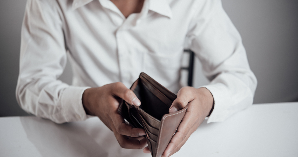 В Сочи погасили долг по зарплате сотруднику после вмешательства прокуратуры