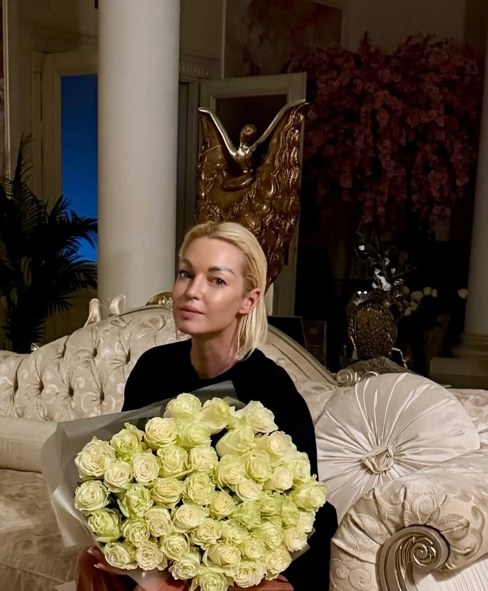 Анастасия Волочкова. Фото: соцсети/@volochkova_art