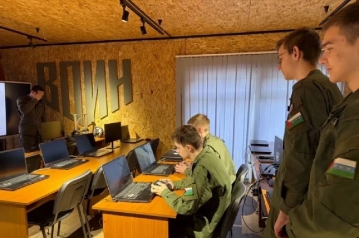    Белгородский курсант центра «ВОИН» Николай Яркин представил регион в Москве