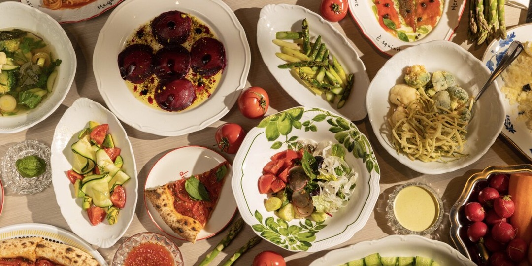 Постное меню в ресторанах Москвы: 15 мест, где попробовать борщ с черносливом и овощи в русской печи