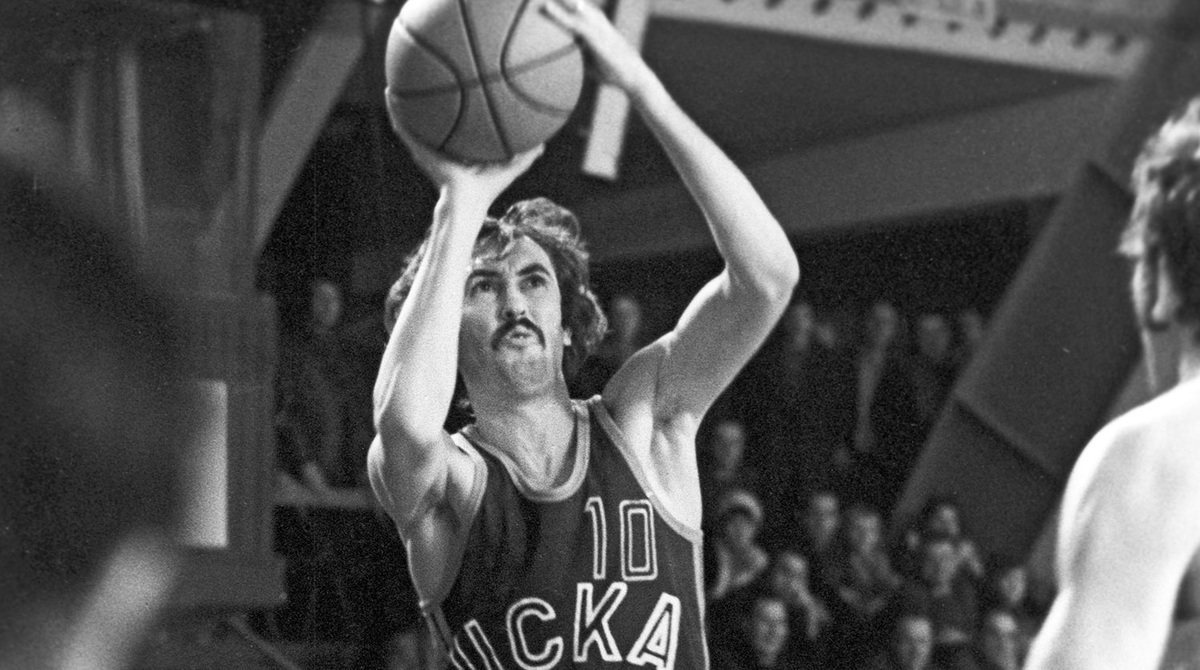 Сергей Белов