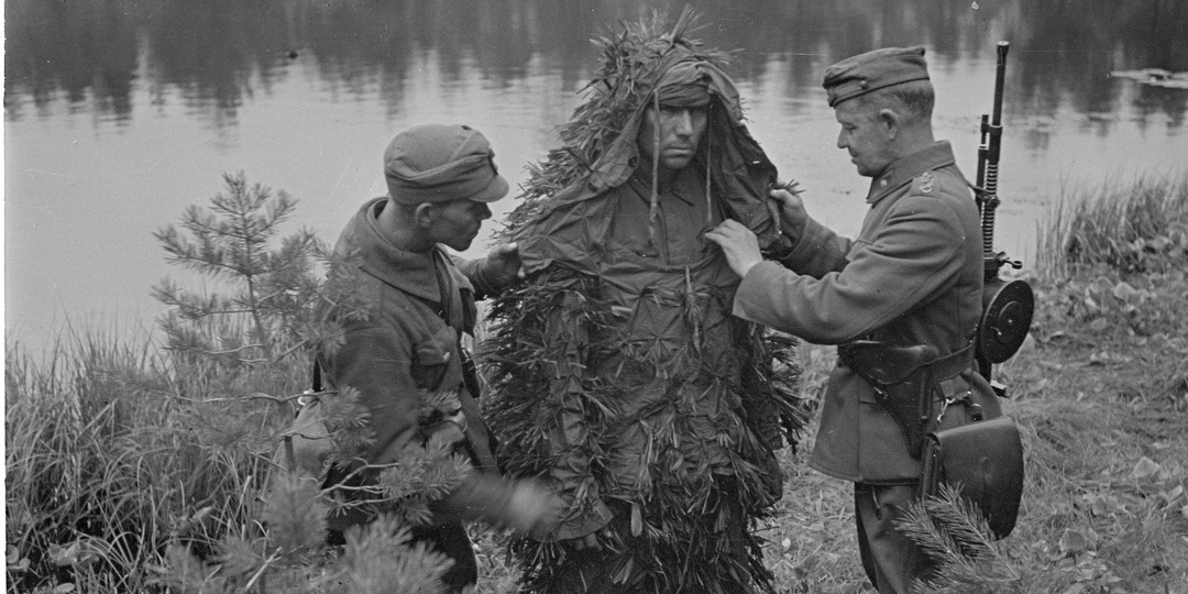 «Галушкин?» — улыбнулся немец и забрал винтовку. Через минуту он понял, что зря взял советского снайпера в плен