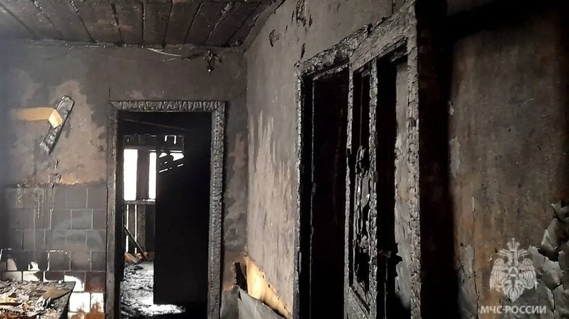 На пожаре в Лысых Горах погиб мужчина