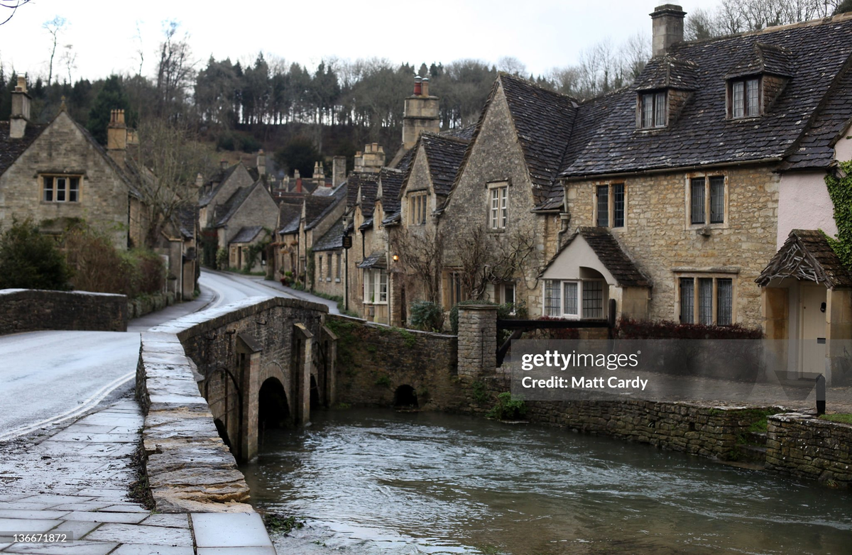 Январь 2012 года. Все изображения принадлежат их авторам, и приведены в ознакомительных целях.