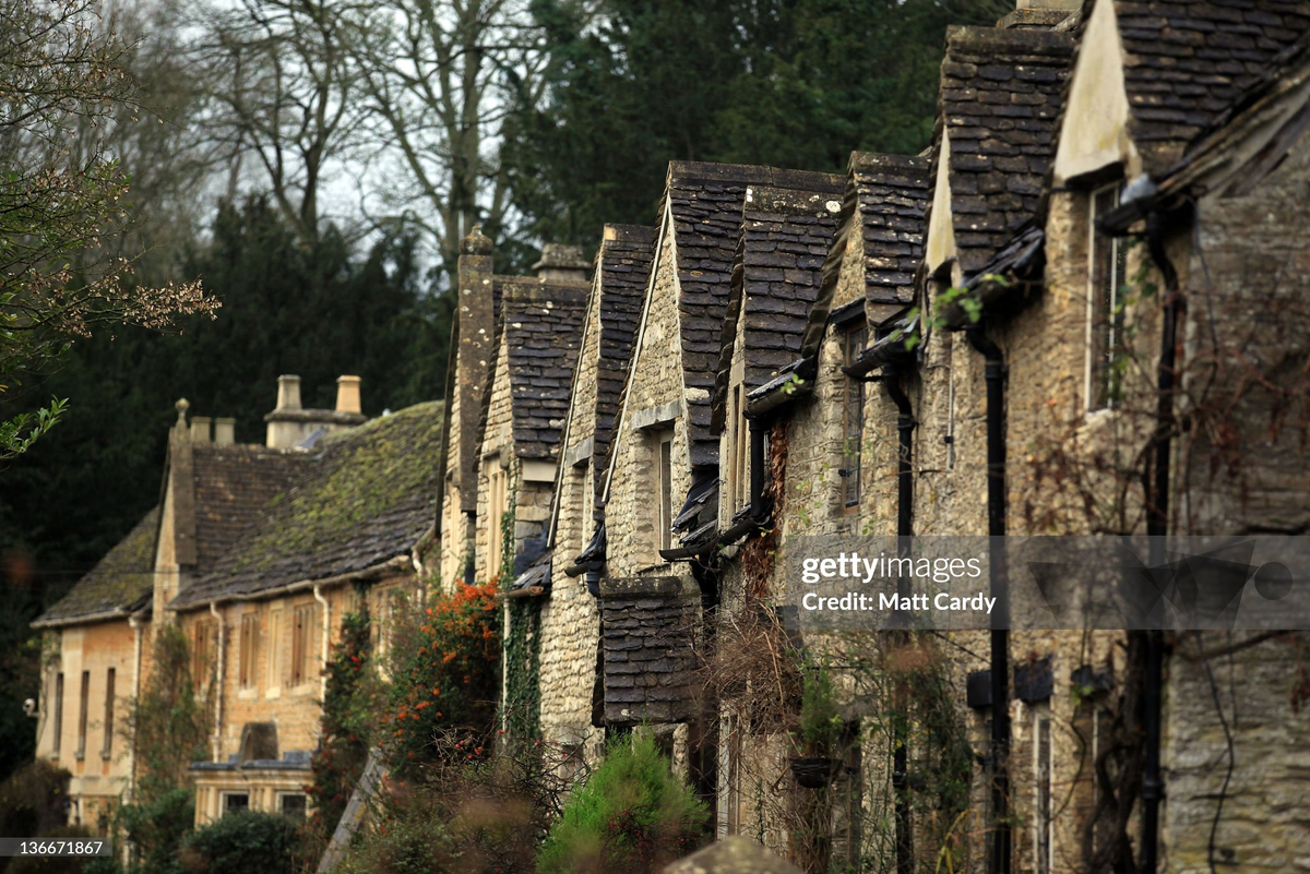 Январь 2012 года. Все изображения принадлежат их авторам, и приведены в ознакомительных целях.