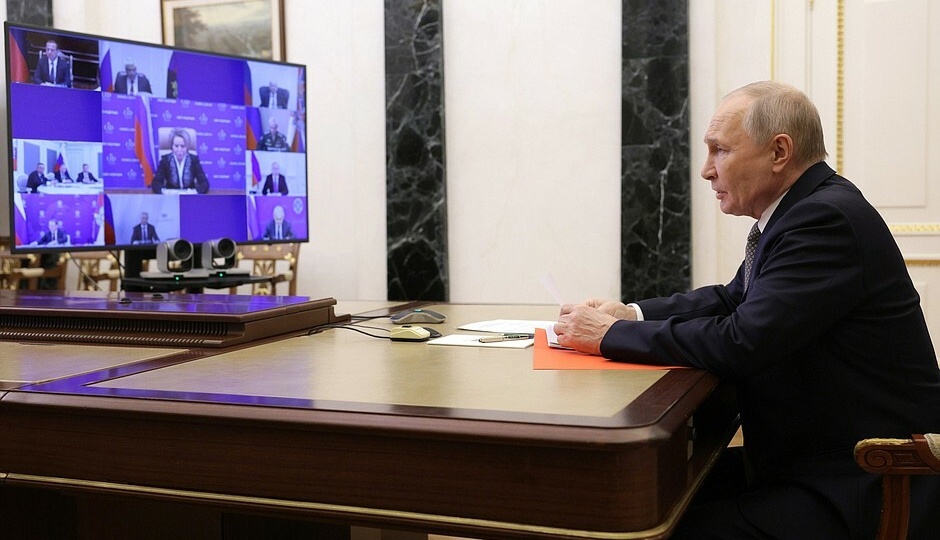 Владимир Путин поздравил российских мусульман с праздником Ураза-байрам