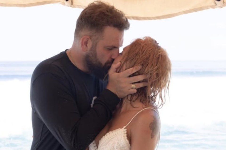    Убитую пару похоронили в Петербурге. Фото: соцсети.