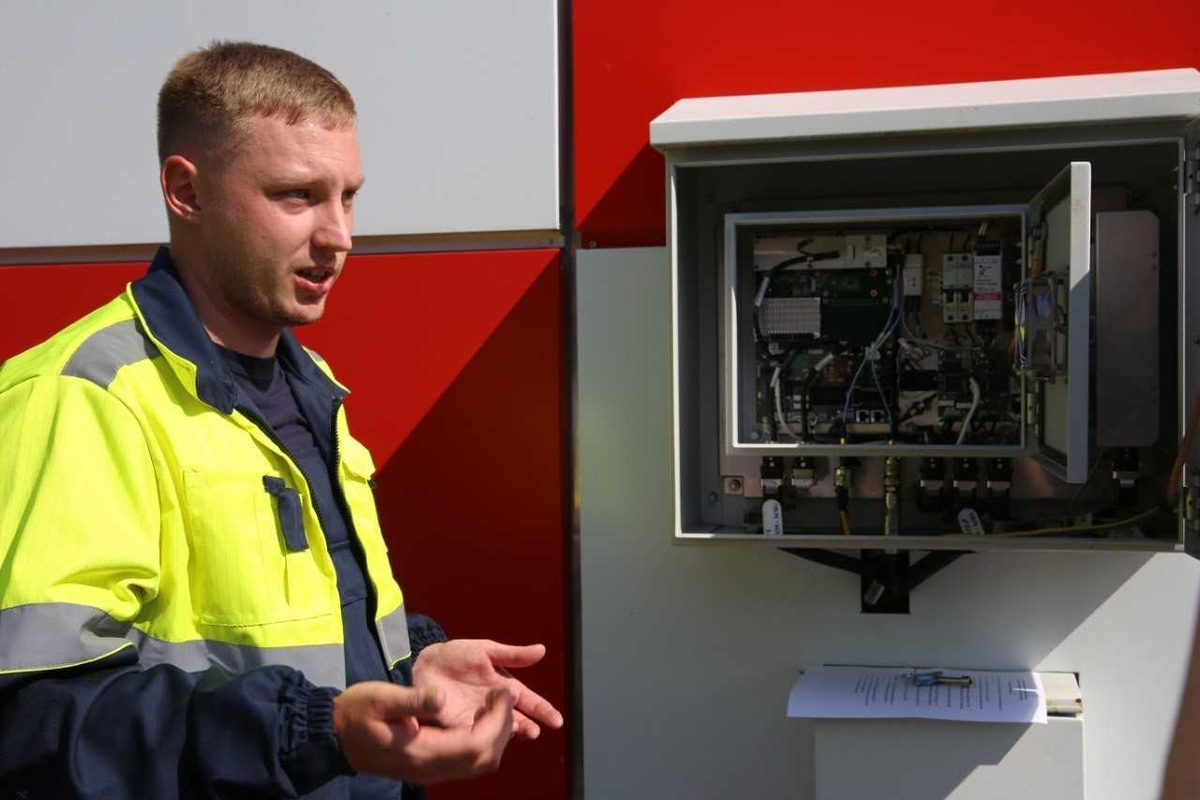 Инженер службы ЭРТОС