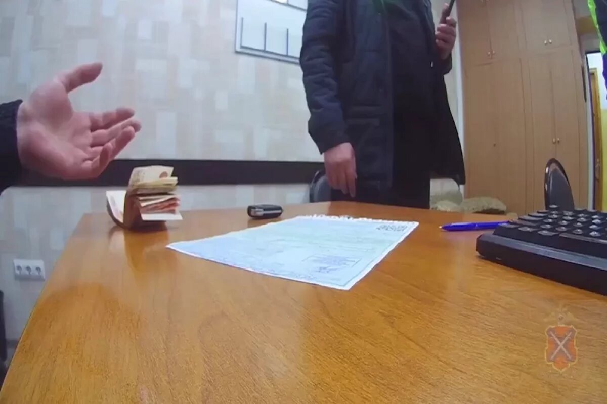    Пьяный водитель под Волгоградом пытался откупиться от гаишников за 20 тысяч