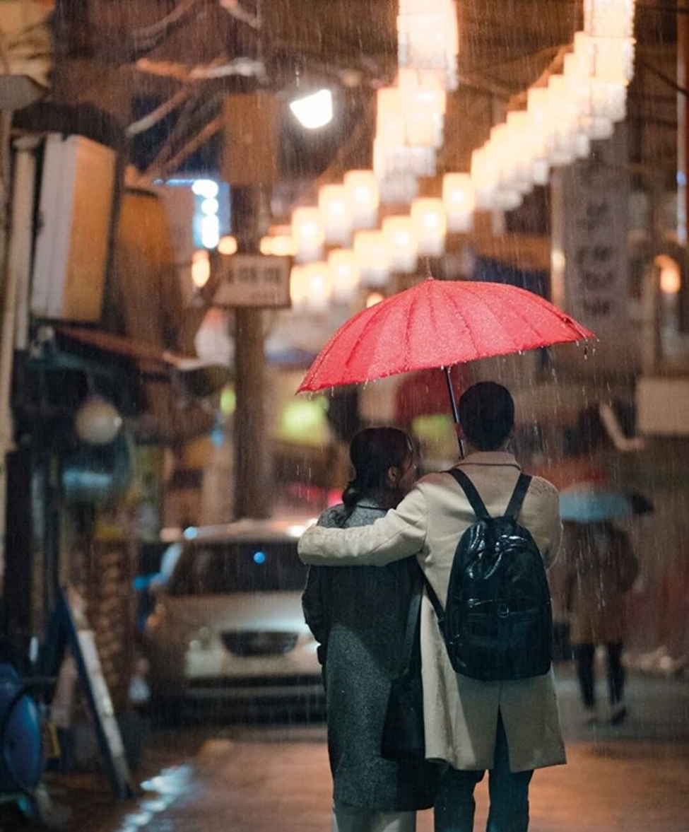 Дорама "Красивая сестра, которая покупает мне еду" 2018