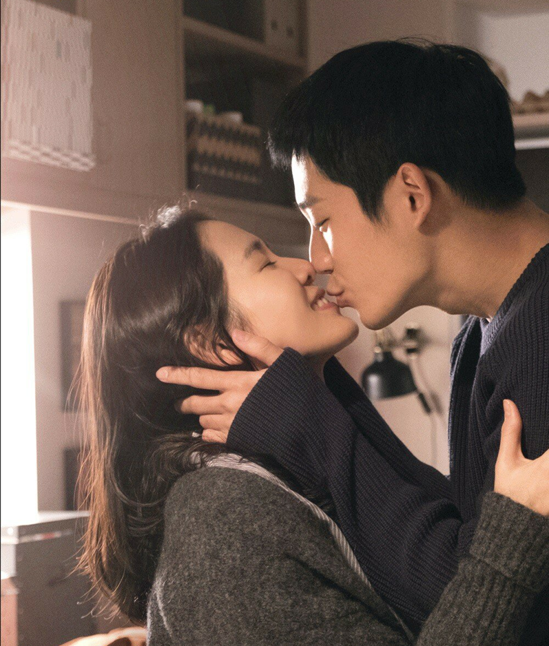 Дорама "Красивая сестра, которая покупает мне еду" 2018