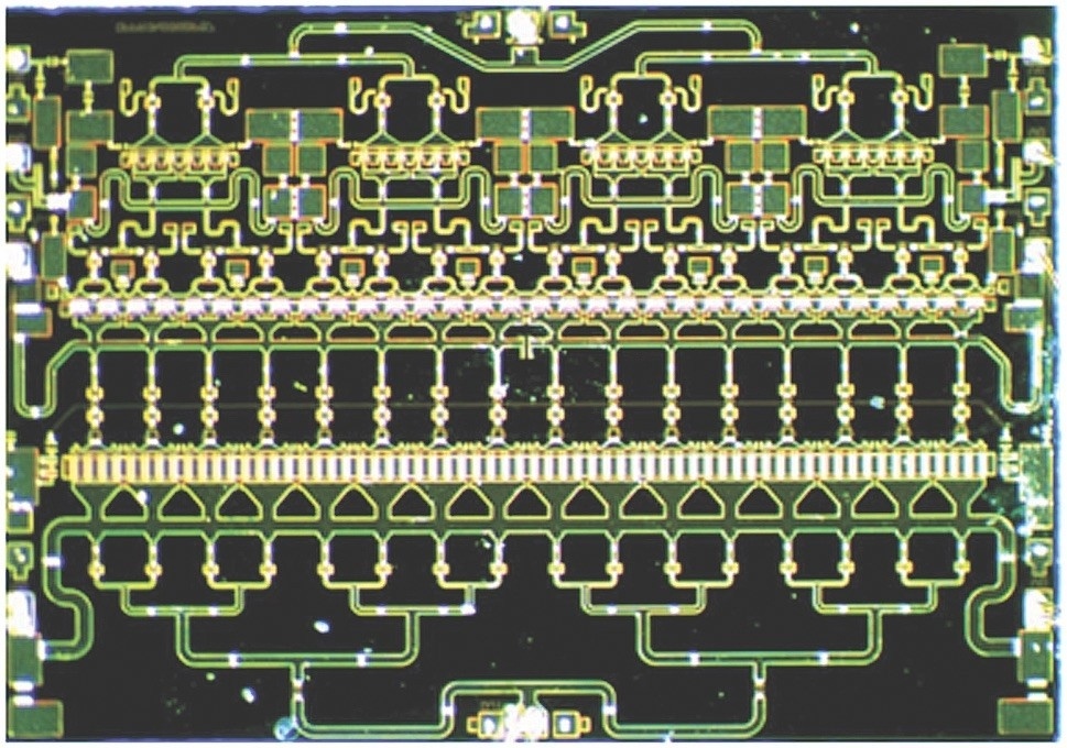 СВЧ-революция на Astra Linux: Как в России создают замену мировым гигантам САПР