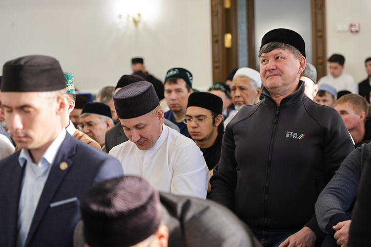    Директор ПАТП №2 Альберт Мухаметшин подтвердил, что Рамадан прошел легко и пролетел как один миг