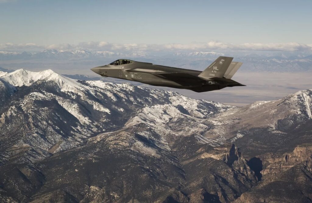    Фото: U.S. Air Force / Reuters