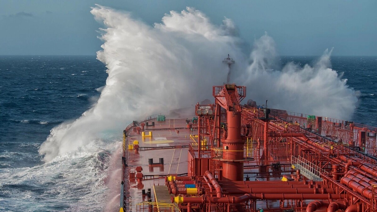    поставки нефти