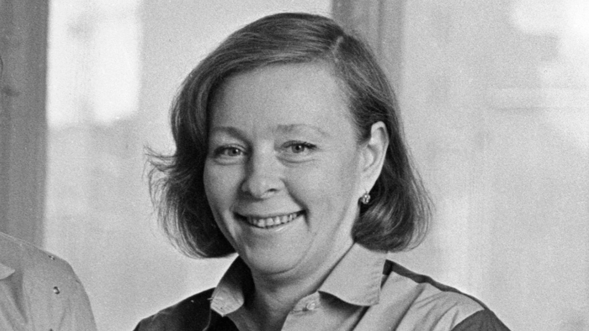    супруга актера Олега Басилашвили Галина Евгеньевна Мшанская