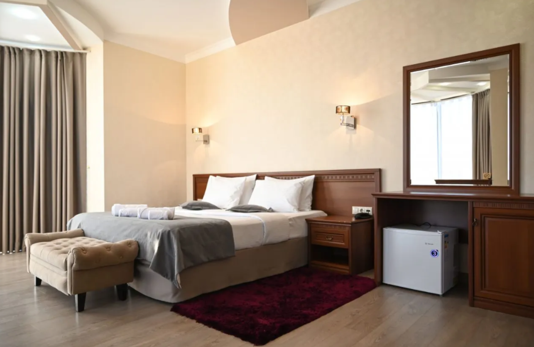 Честный обзор отеля Shine House в Адлере