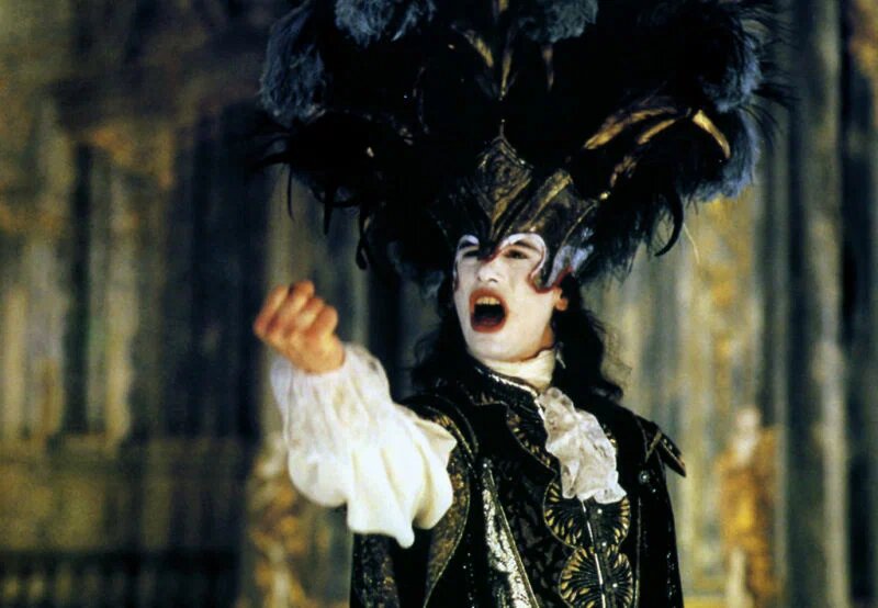 Кадр из фильма «Фаринелли-кастрат» (1994)